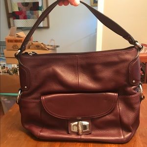 B. Makowsky Like New mulberry satchel tote